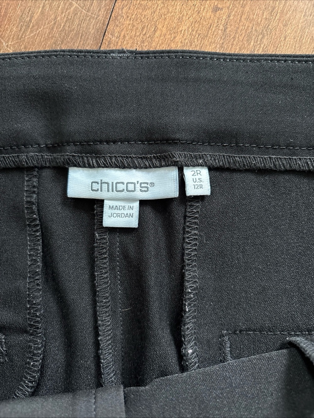 Chicos Emme Cropped Flared Pants Womens 2R US L 12 Black Twill Slim-Stretch - Picture 8 of 14